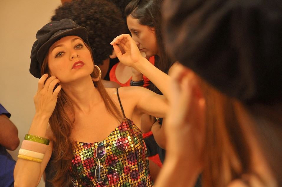 Become a Makeup Artist Step by Step Guide