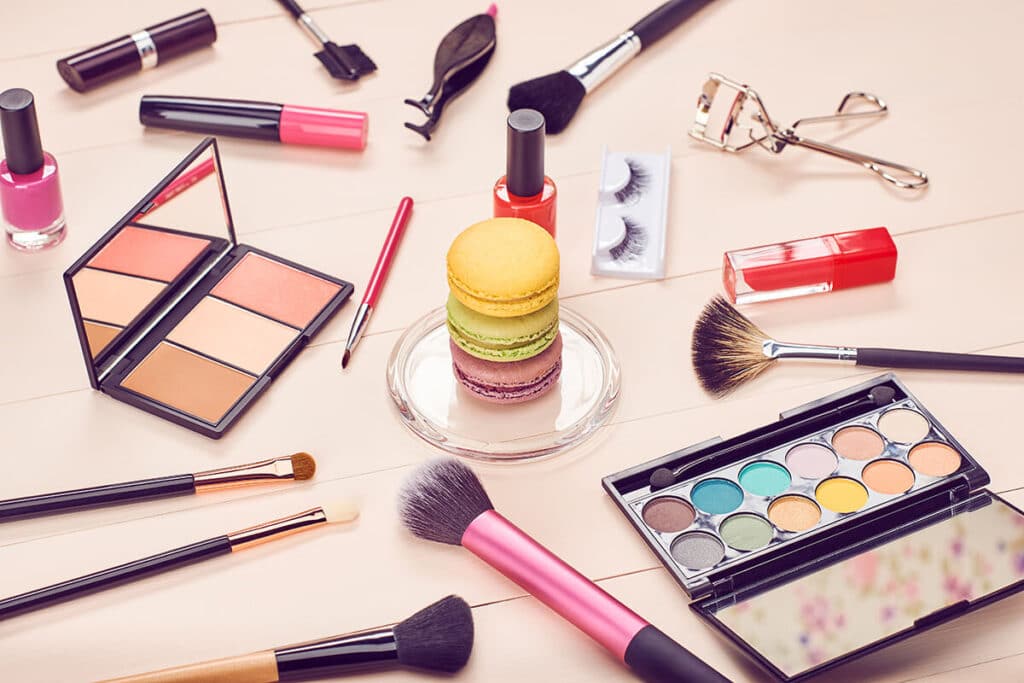 learn-with-makeup-kit