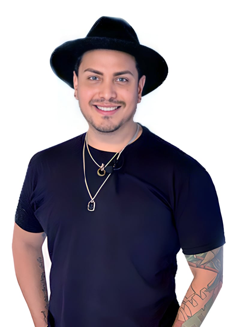 Argenis Pinal, celebrity makeup artist and Vizio Makeup Academy instructor